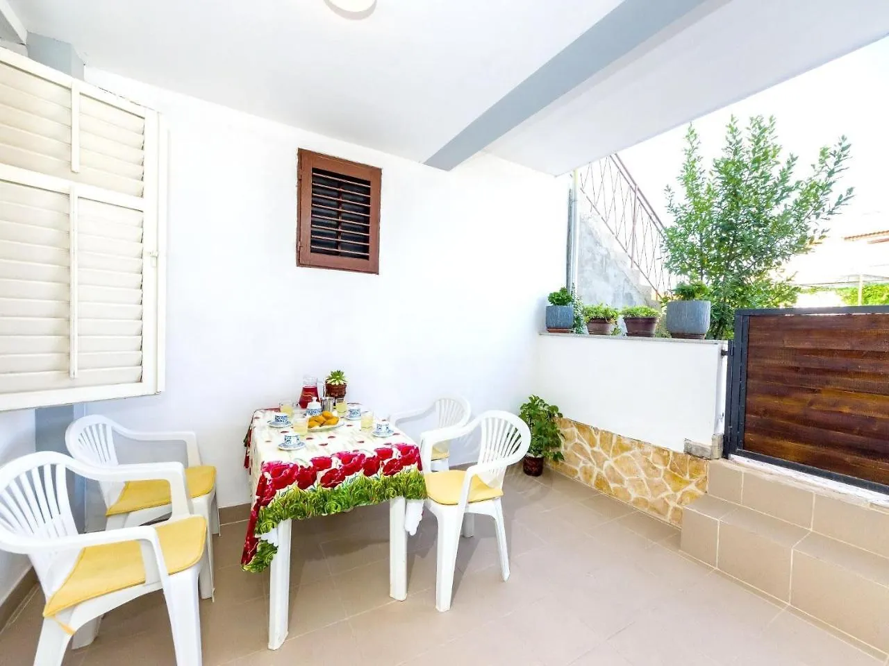 Apartment With One Room In Zadar, With Enclosed Garden And Wifi - 1 Km From T...