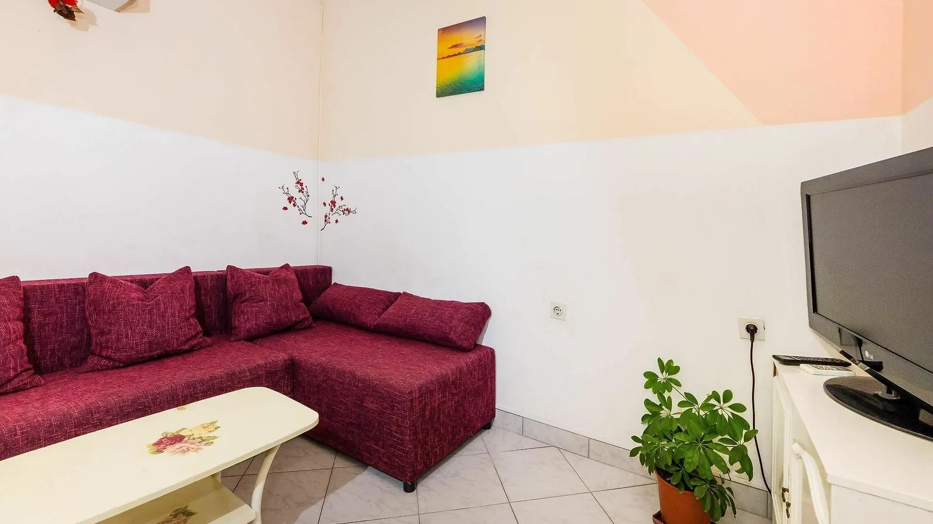 Apartment With One Room In Zadar, With Enclosed Garden And Wifi - 1 Km From T...